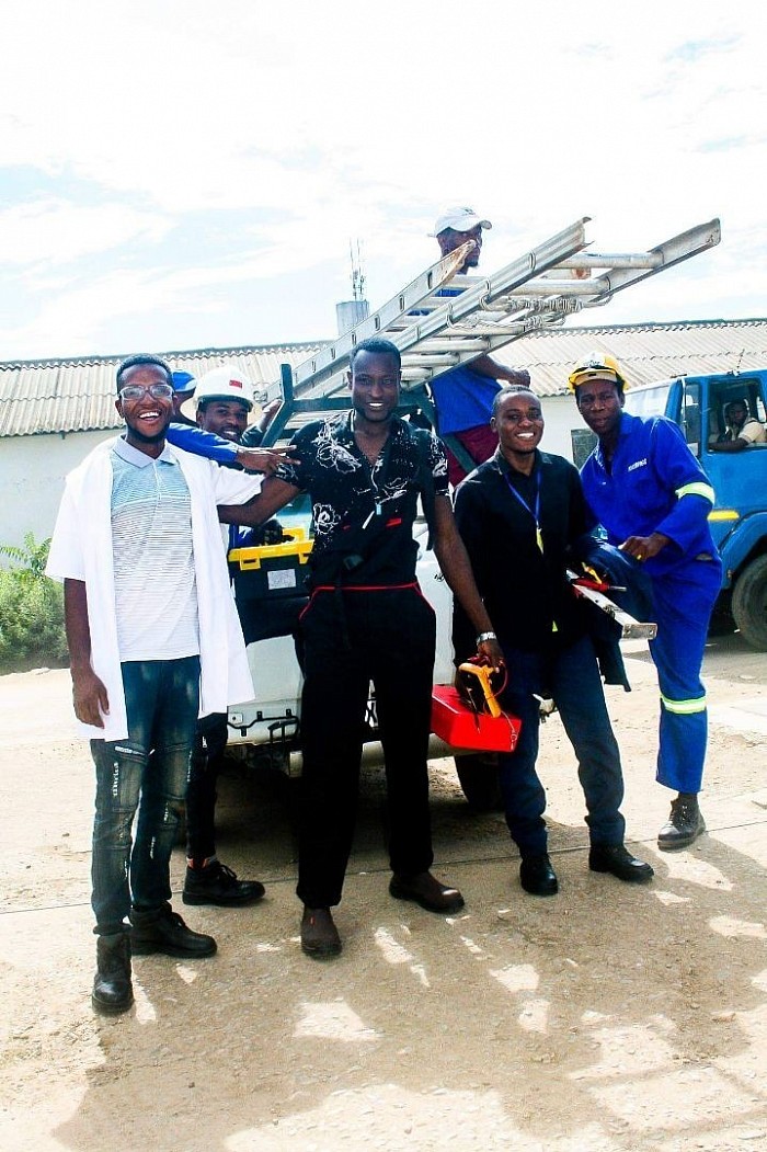 OUR TEAM WELCOMES YOU 🤗